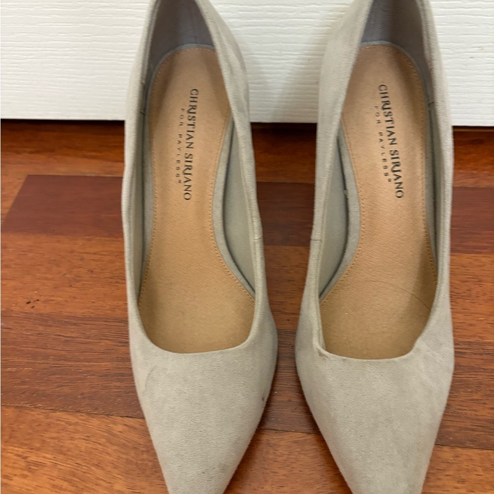 Christian Siriano Beige Heels
